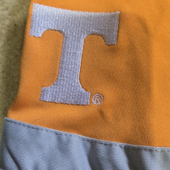 Volunteers Kids Matching Set - Orange and Gray - Picture 3 of 10